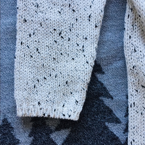 Knit wool dress - Picture 7 of 7